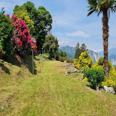Piccolo Antico Stunning View Apartment Stresa